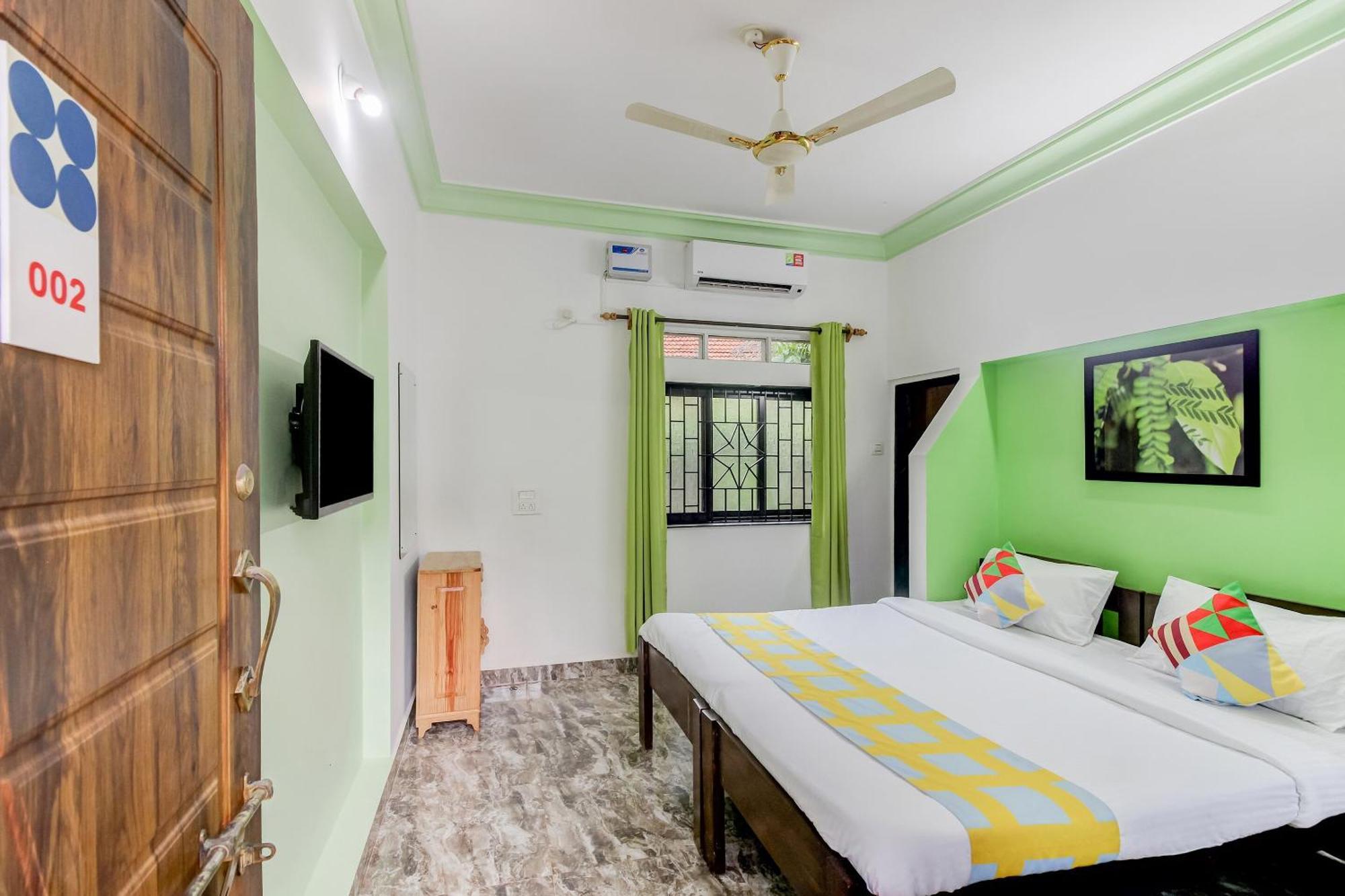 OYO Home 78147 Radiant Studios Anjuna Goa Vieja Exterior foto